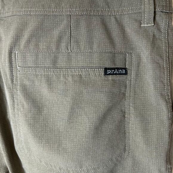 Prana Hybridizer Sage Green Rip Stop Flat Front Active Shorts Sz 34 X 10 - Picture 10 of 16